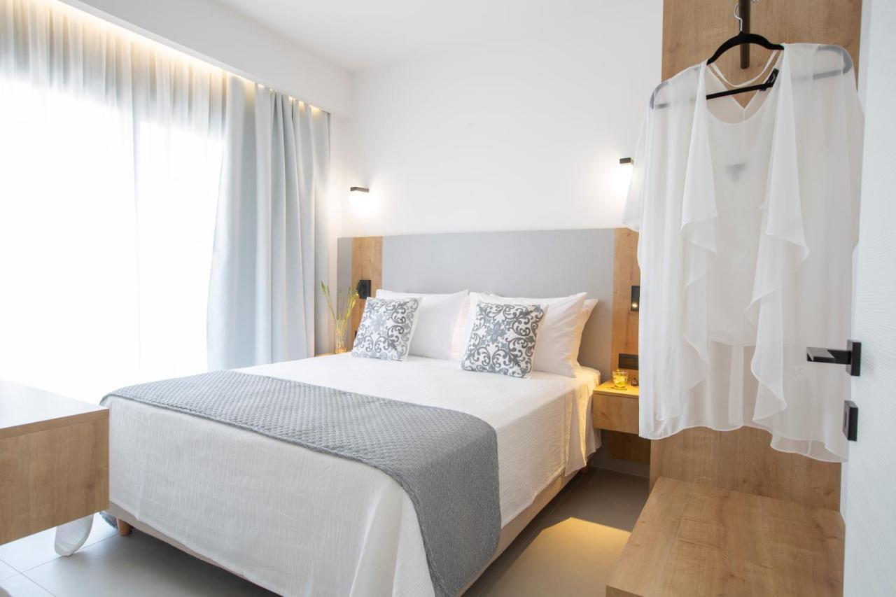 Achillion Suites Lefkada City Exterior photo